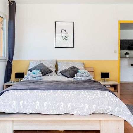 Le Grand Thao Apartment Fréjus Екстериор снимка